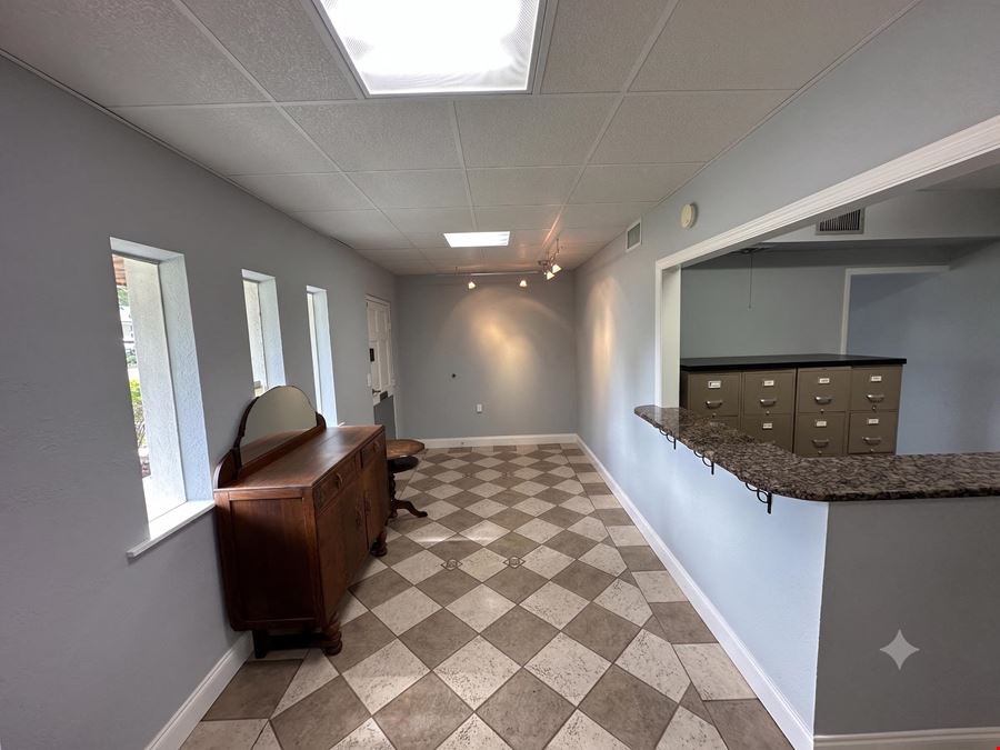 1,824 SF Standalone Professional Office in Seminole Heights | Former CPA & Investment Firm | $25/SF MG