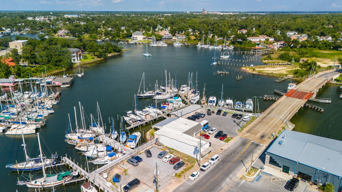 Bristol Harbor Marina