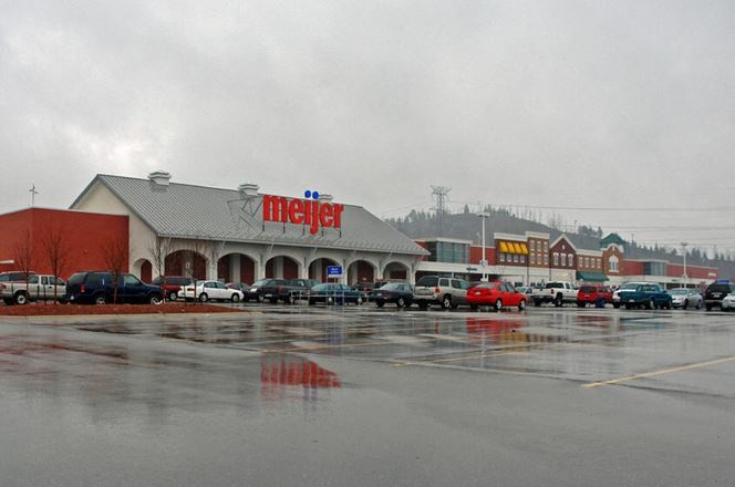 Preview of Retail space for Rent at 6001 Highland Rd.