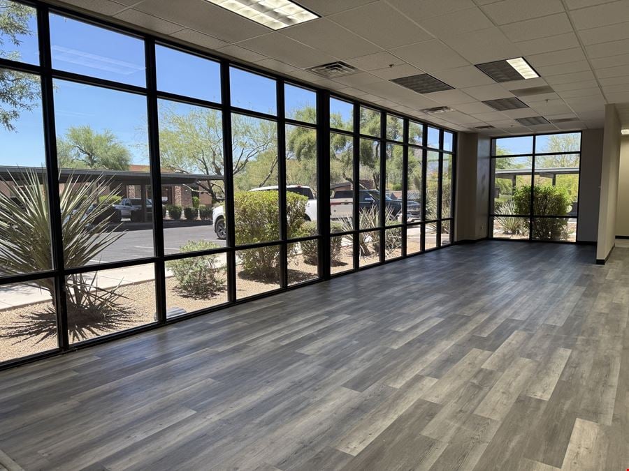 33747 N Scottsdale Rd, Ste 101/105