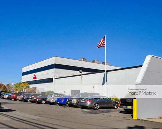 Preview of Industrial space for Rent at 15 East Union Avenue