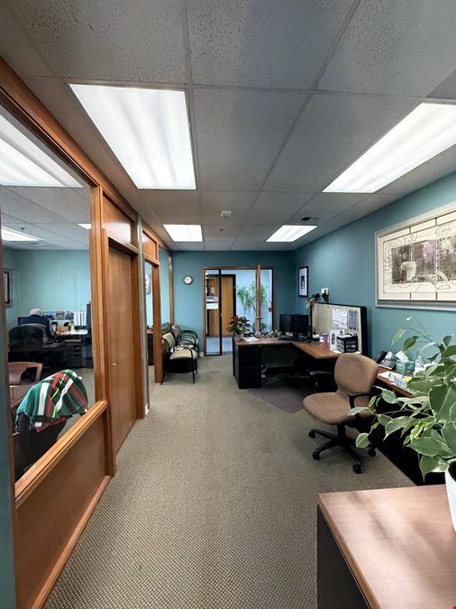 Des Moines Professional Center