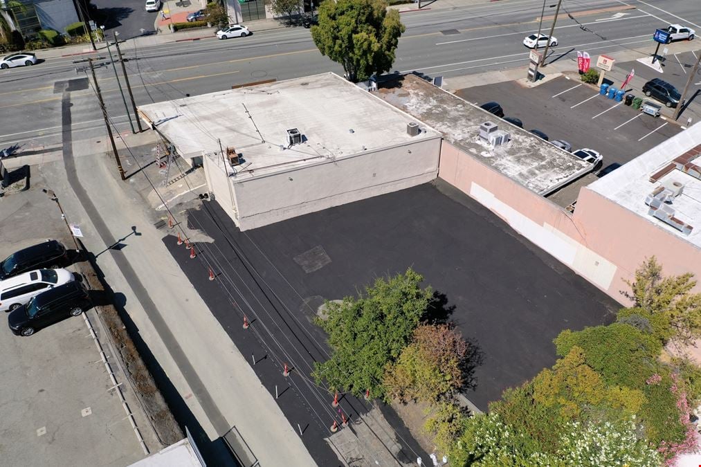2670 N Main St