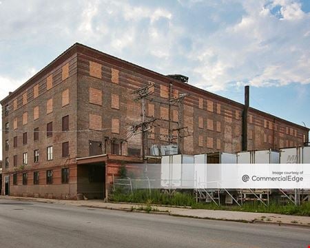 Preview of Industrial space for Rent at 2005 West 43rd Street