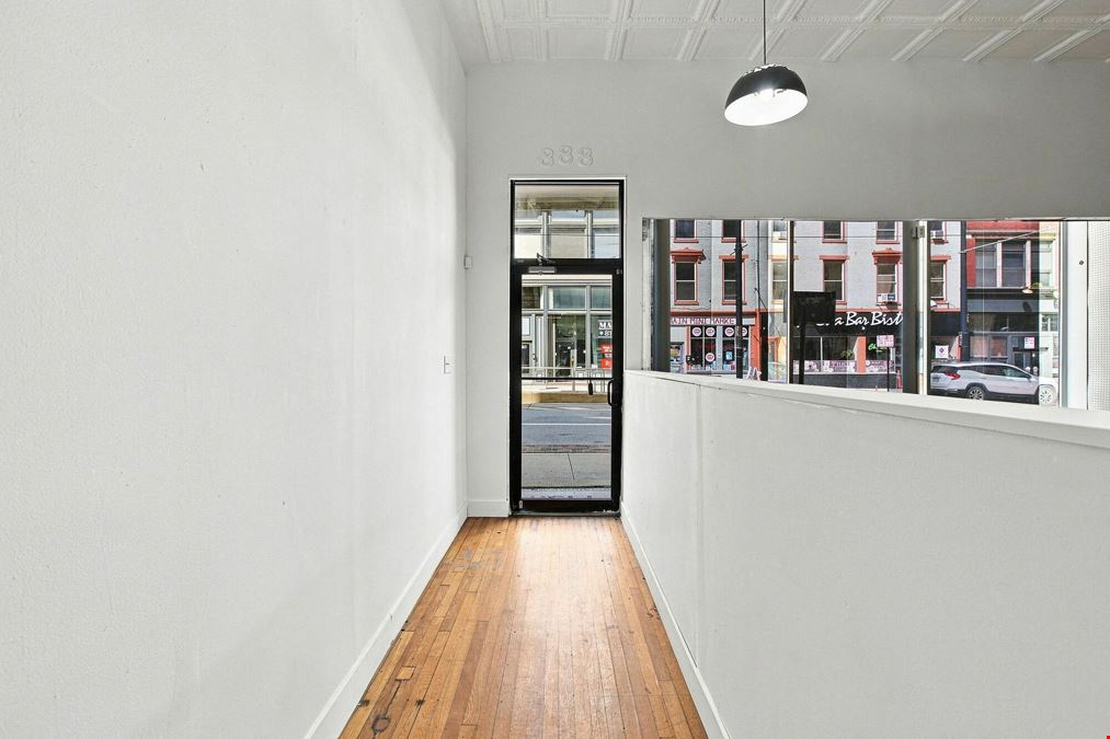 814 Main Street