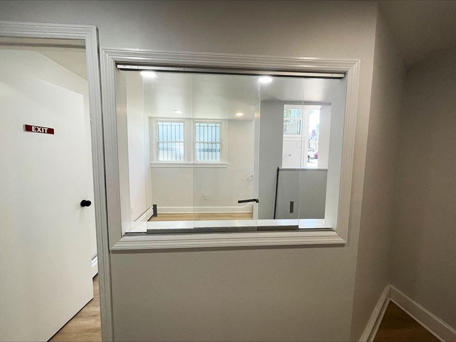 Updated Downtown Office For Lease