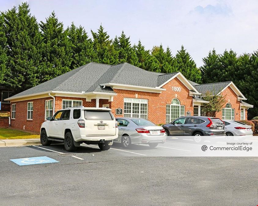 Pine Creek Commons