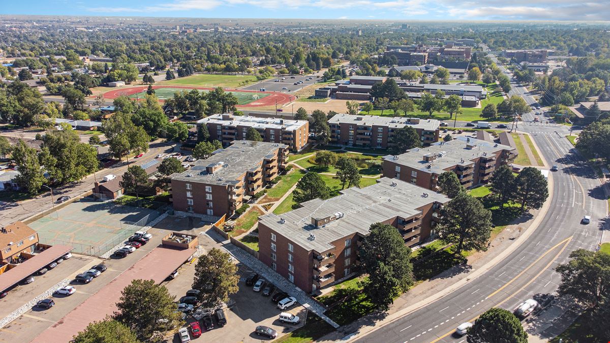 Longmeadow Apartments