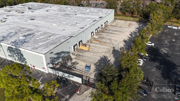 Industrial Suites from 46,980± to 115,580± SF