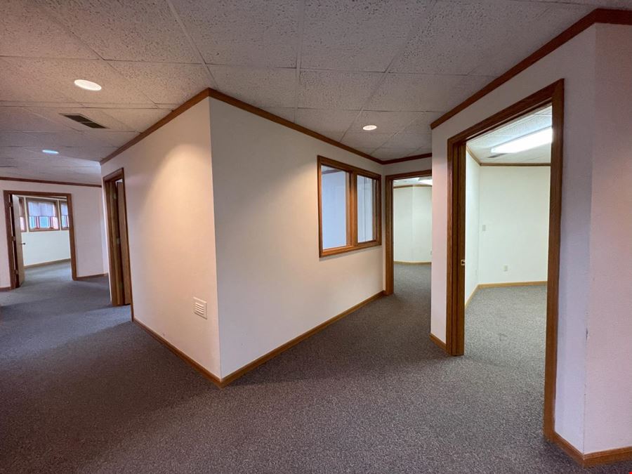 Creekside Professional Office Suite