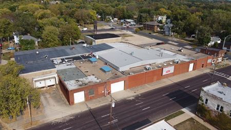 Preview of Industrial space for Sale at 1215 NE Adams St