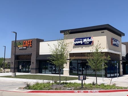 Preview of Retail space for Rent at 801-927 E Northwest Hwy