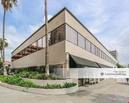 Preview of Commercial space for Rent at 11704 Wilshire Blvd