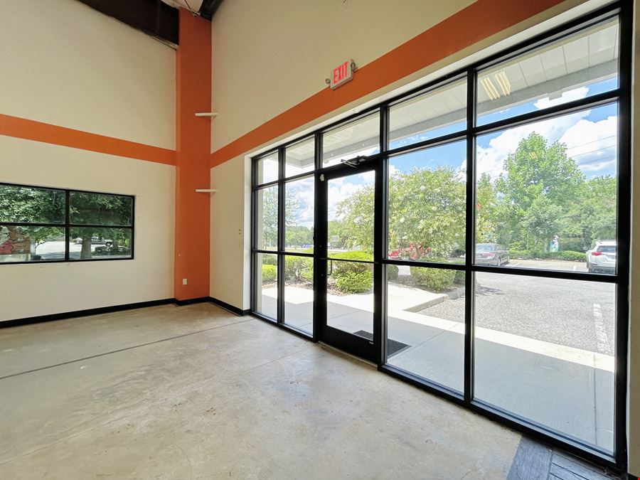 Alachua Retail Showroom for Lease