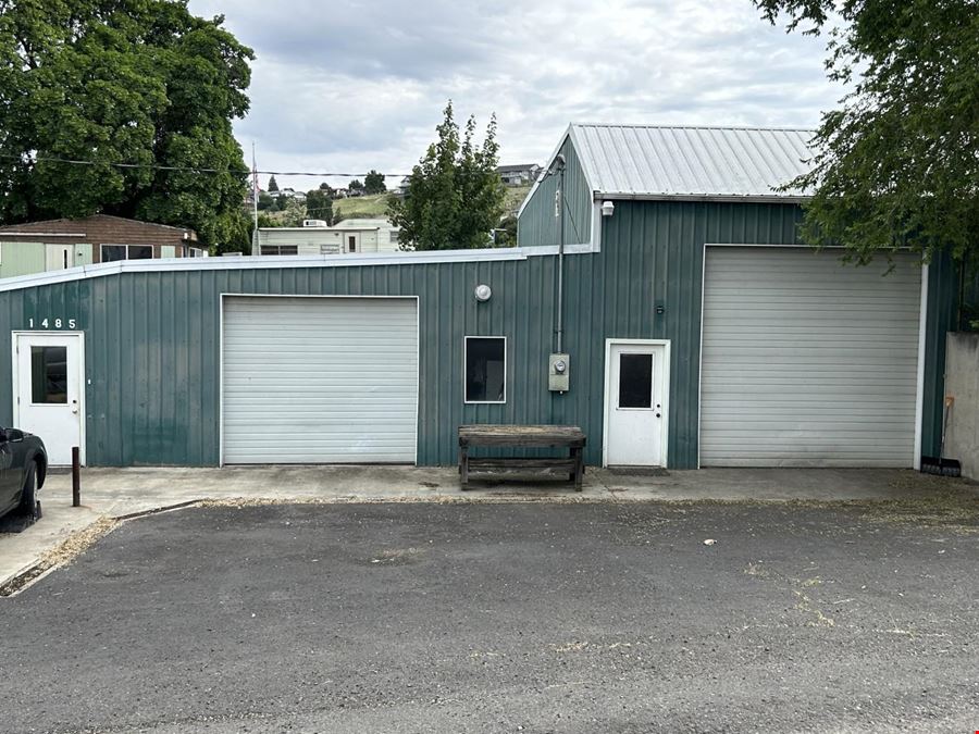 1485 Foster Lane