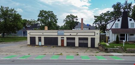 Preview of Industrial space for Rent at 2229 E New York St