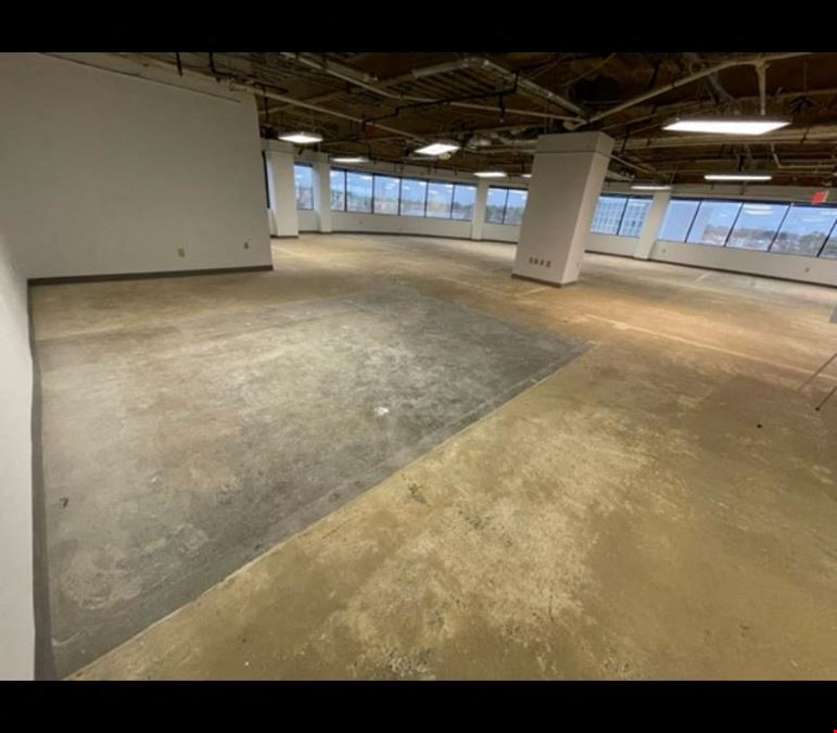 3,354 SF 870-Suite 403 Professional Office Space