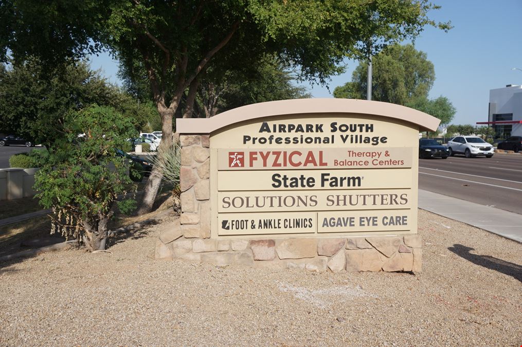 1807 E Queen Creek Chandler, AZ 85286