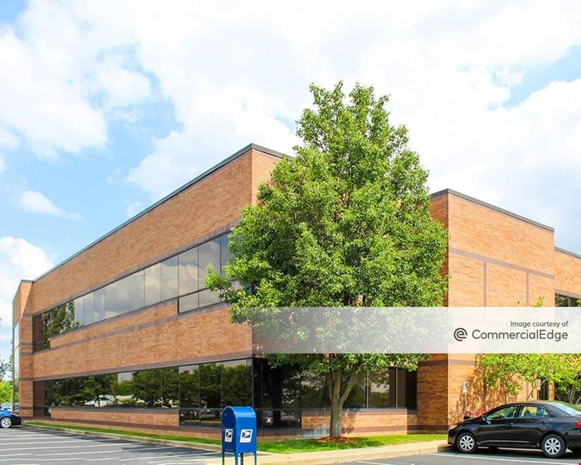 Six Corporate Center