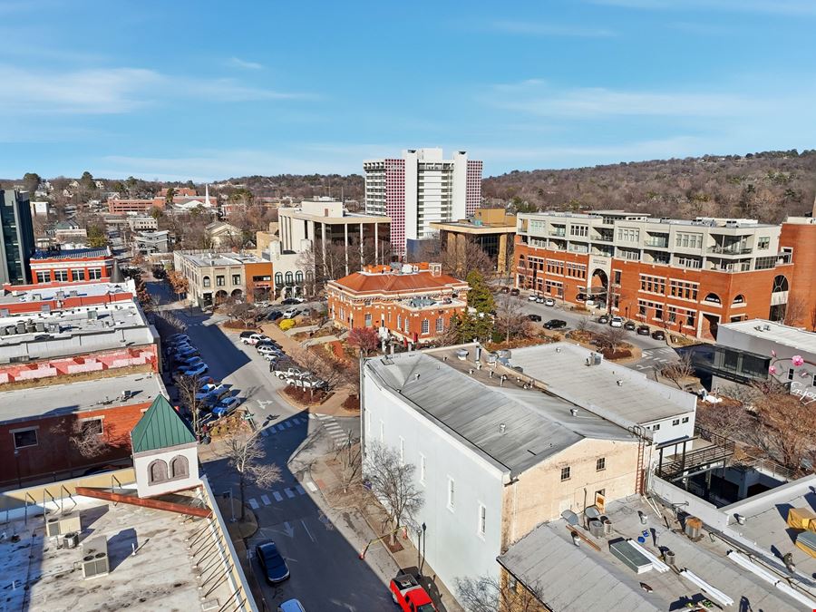 5 W Mountain St