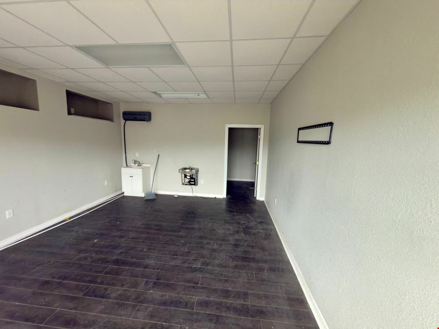 Freestanding Retail Building | Corner Lot on N Pace Blvd