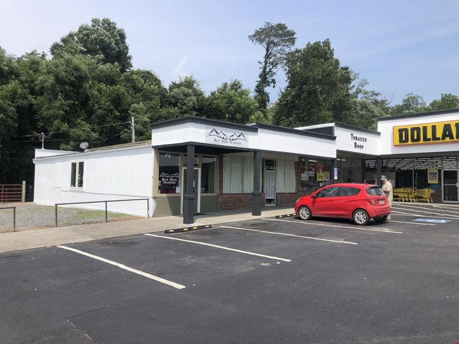 2672 E First St - Blue Ridge Plaza - Retail