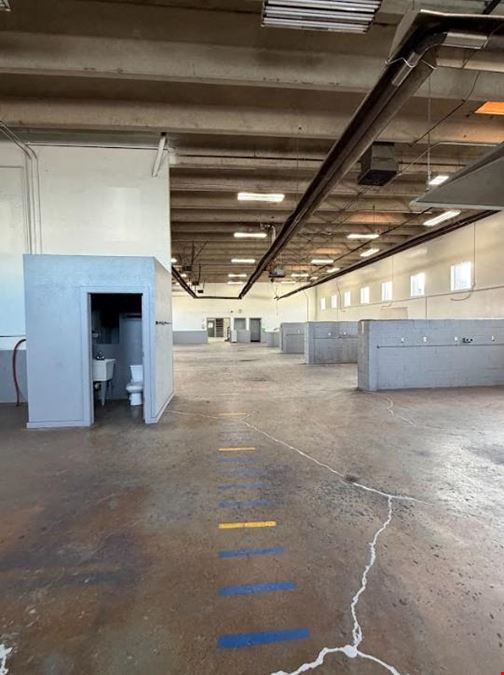 10,000 SF Automotive Warehouse W/ 2,000 SF bonus mezzanine included at no additional rent | 950 W 2100 S Salt Lake City
