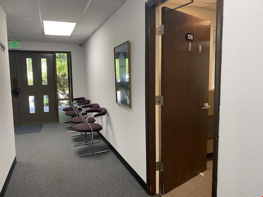  Lynnwood Cedar Valley Park Office Building