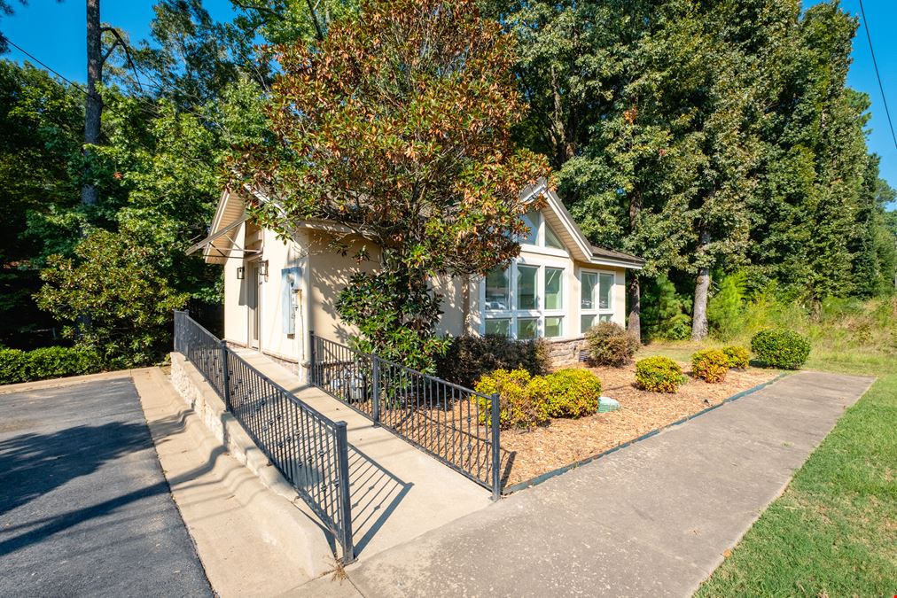 15800 Cantrell Road, Little Rock, AR 72223