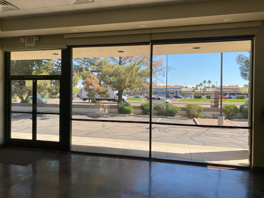 Stand-Alone Retail Space in Gilbert