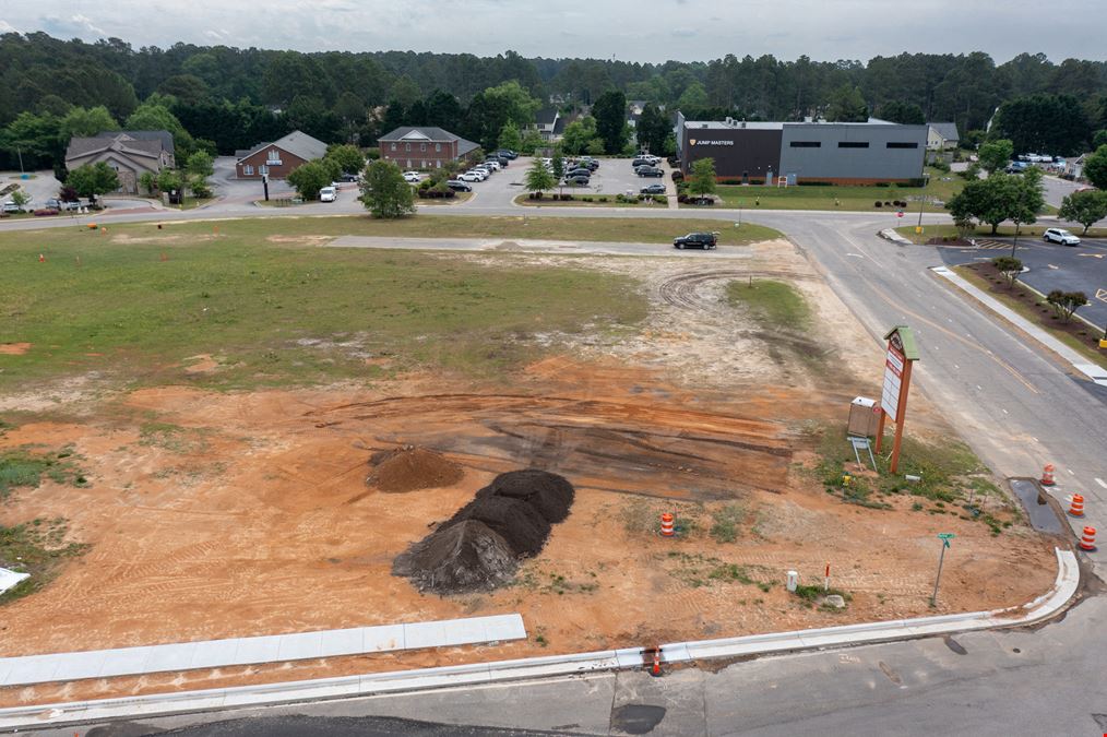 Development-Ready Retail Pad | Outparcel to Food Lion | 30K+ VPD