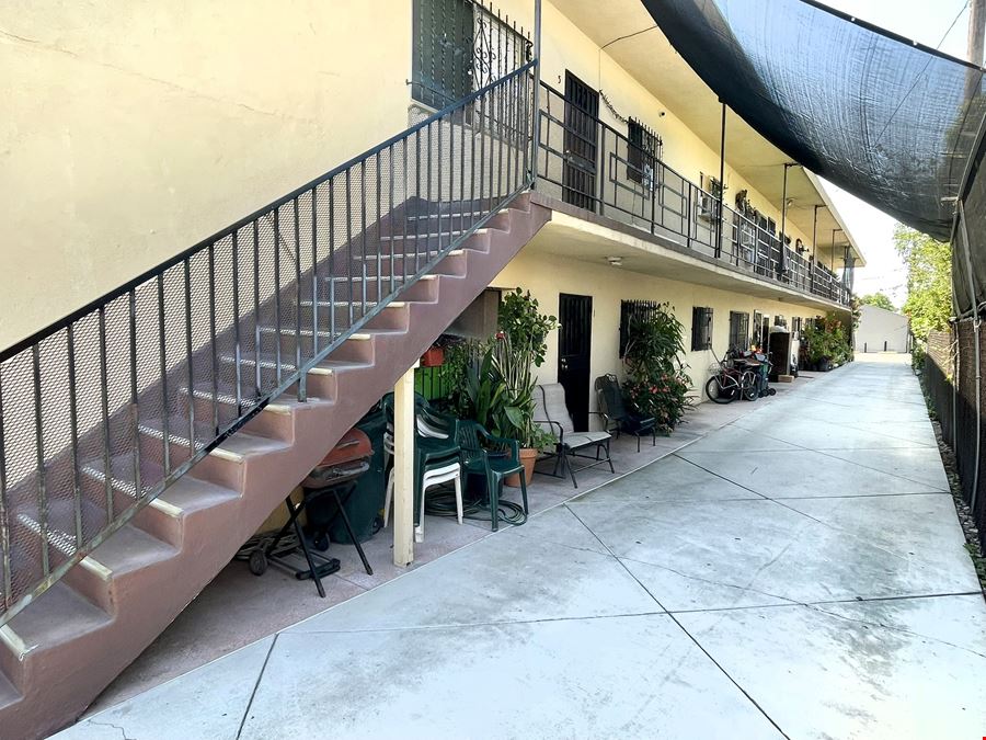 4346 Union Pacific Avenue