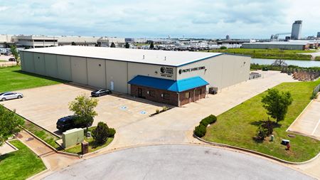 Preview of Industrial space for Rent at 149 NE 138th St