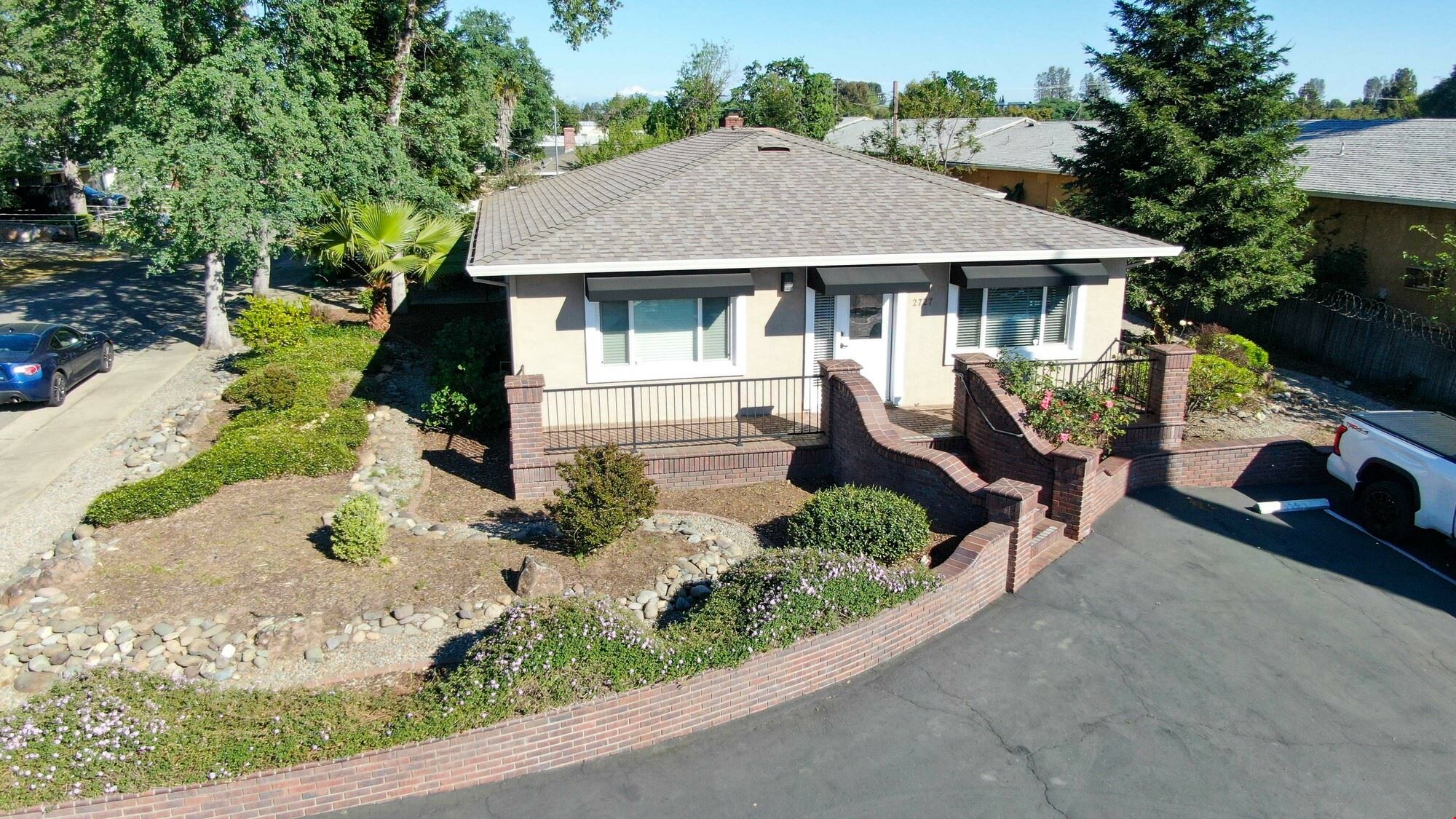 2727 Bechelli Lane