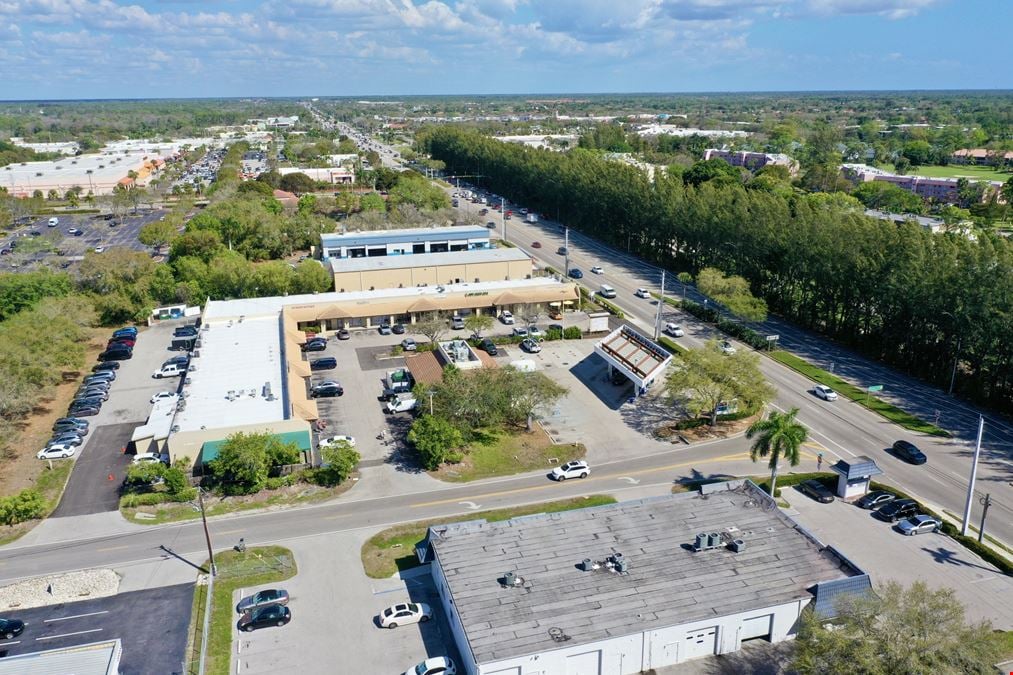 Orange Pine Plaza
