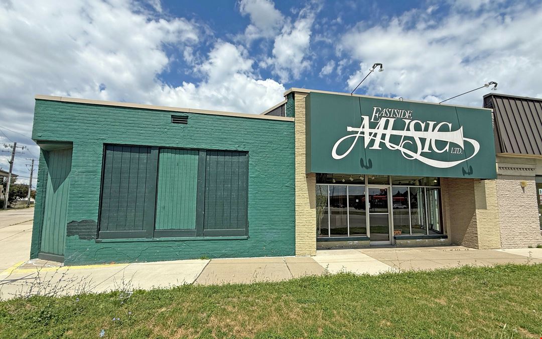 27203-27111 Gratiot Ave