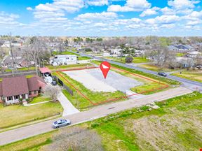 Soft-Corner Development Site on Hwy 44