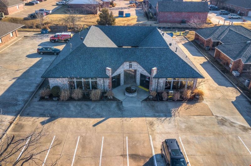 10324 Greenbriar Place