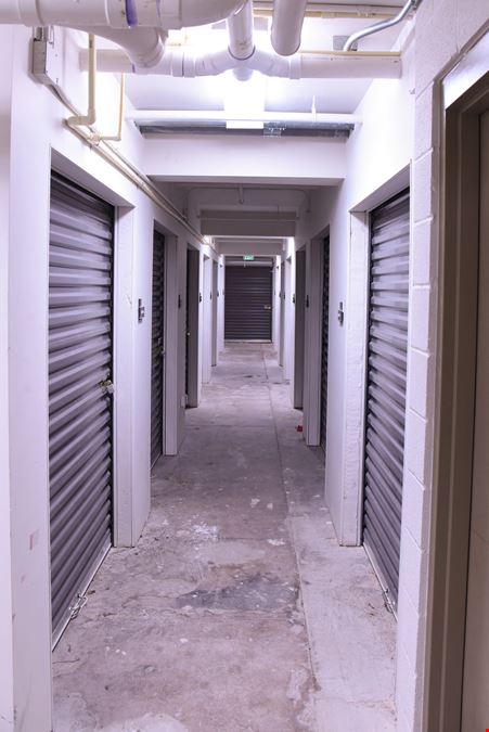 Storage on 2nd Ave