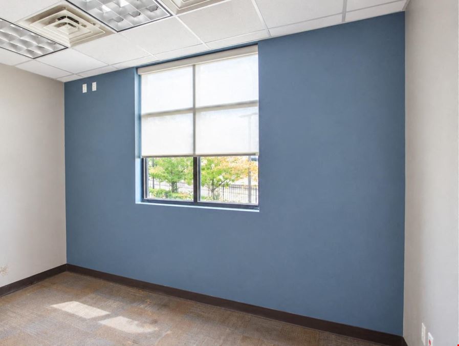 VACANT SECOND GENERATION DIALYSIS/HEALTHCARE