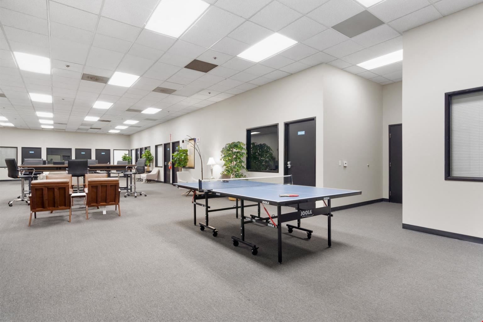 ReadySpaces Santa Ana