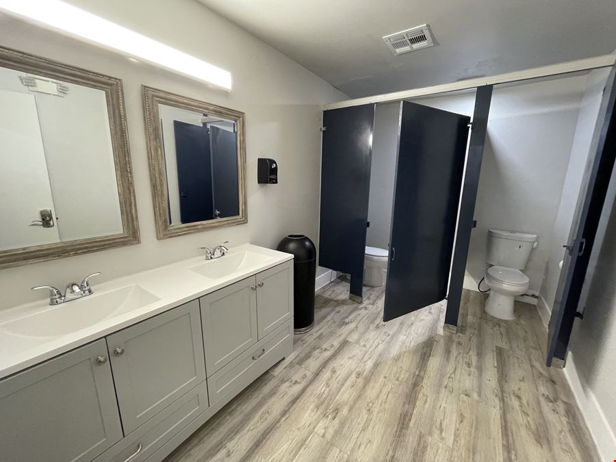 Offices - $450, $650 & $1,900w/ Utilities