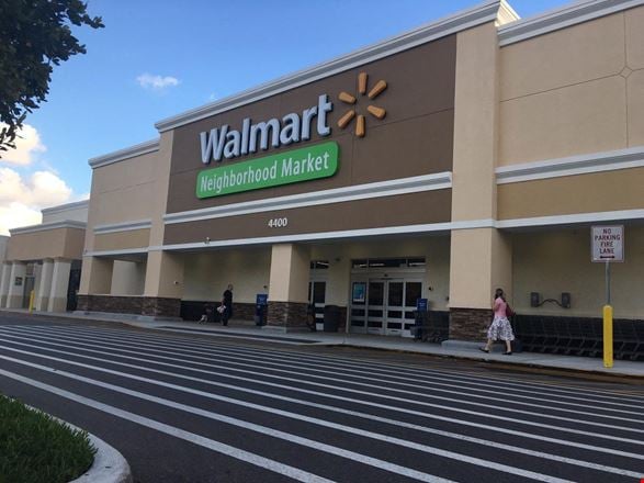 Preview of Retail space for Rent at 4316 Forest Hill Blvd