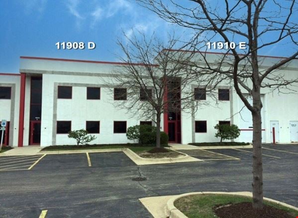 Preview of Industrial space for Rent at 11908 D & 11910 E Oak Creek Parkway