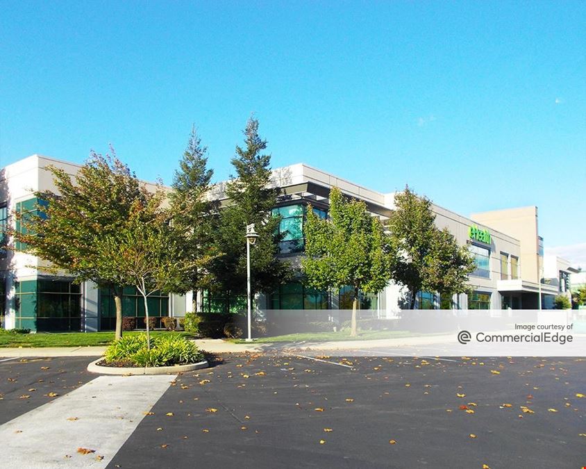 Gold Pointe Corporate Center - Building E