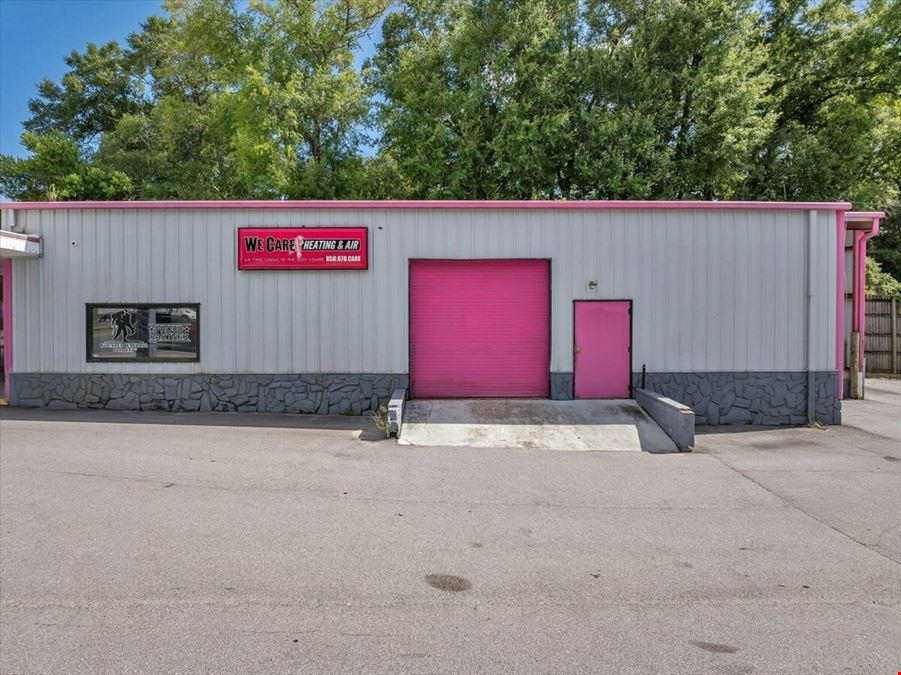 Stand Alone Commercial Building on Main Corridor