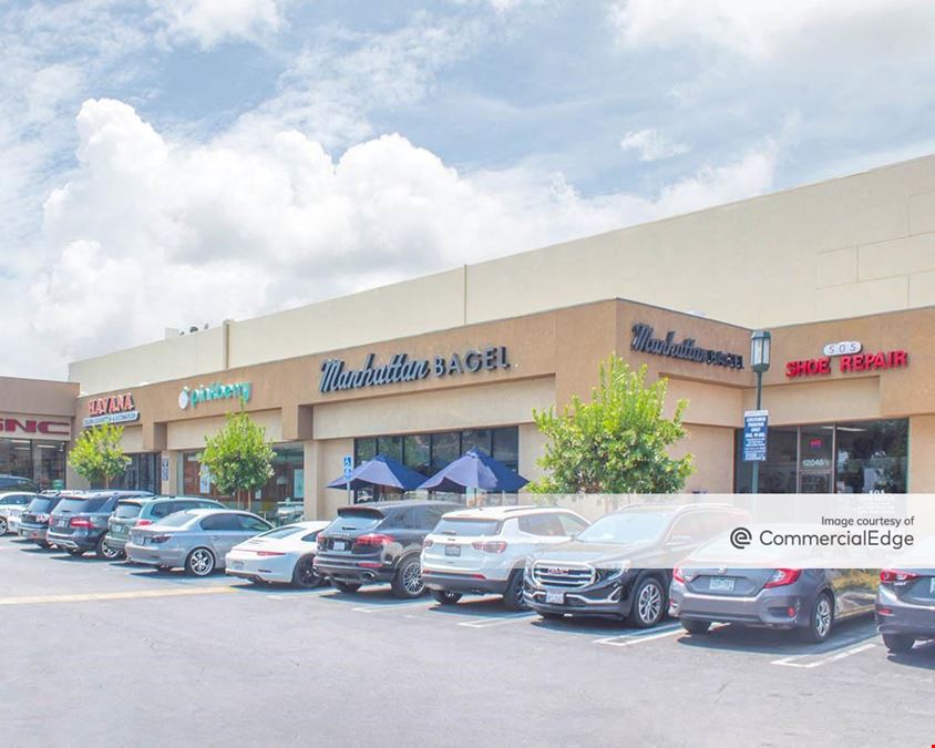 Studio City Plaza