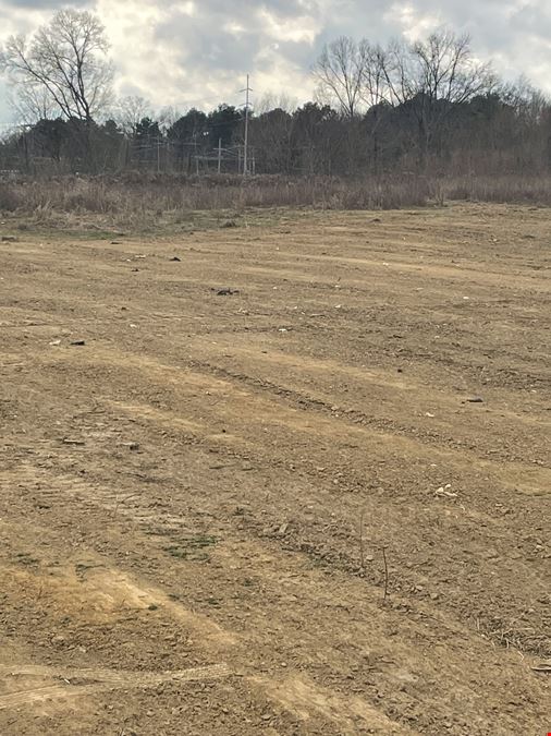 Country Club Drive at Industrial Drive