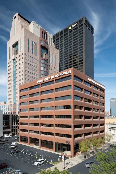 Preview of commercial space at 515 W. Market Street 