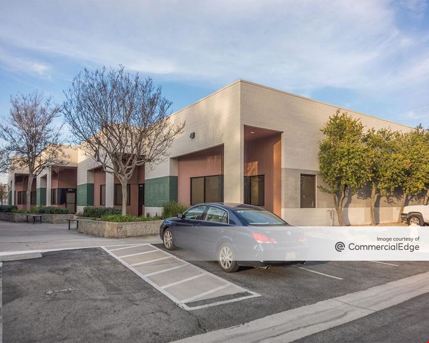 Columbia Avenue Business Park